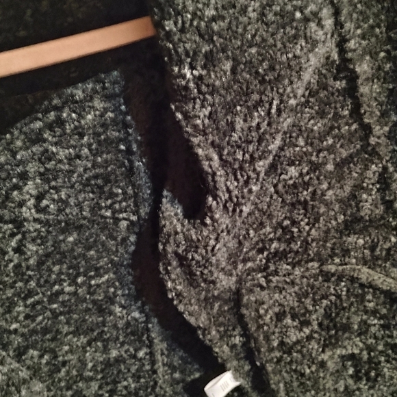 Chelsea & Violet Women's Gray Shearling Jacket XS Like New - Picture 11 of 12